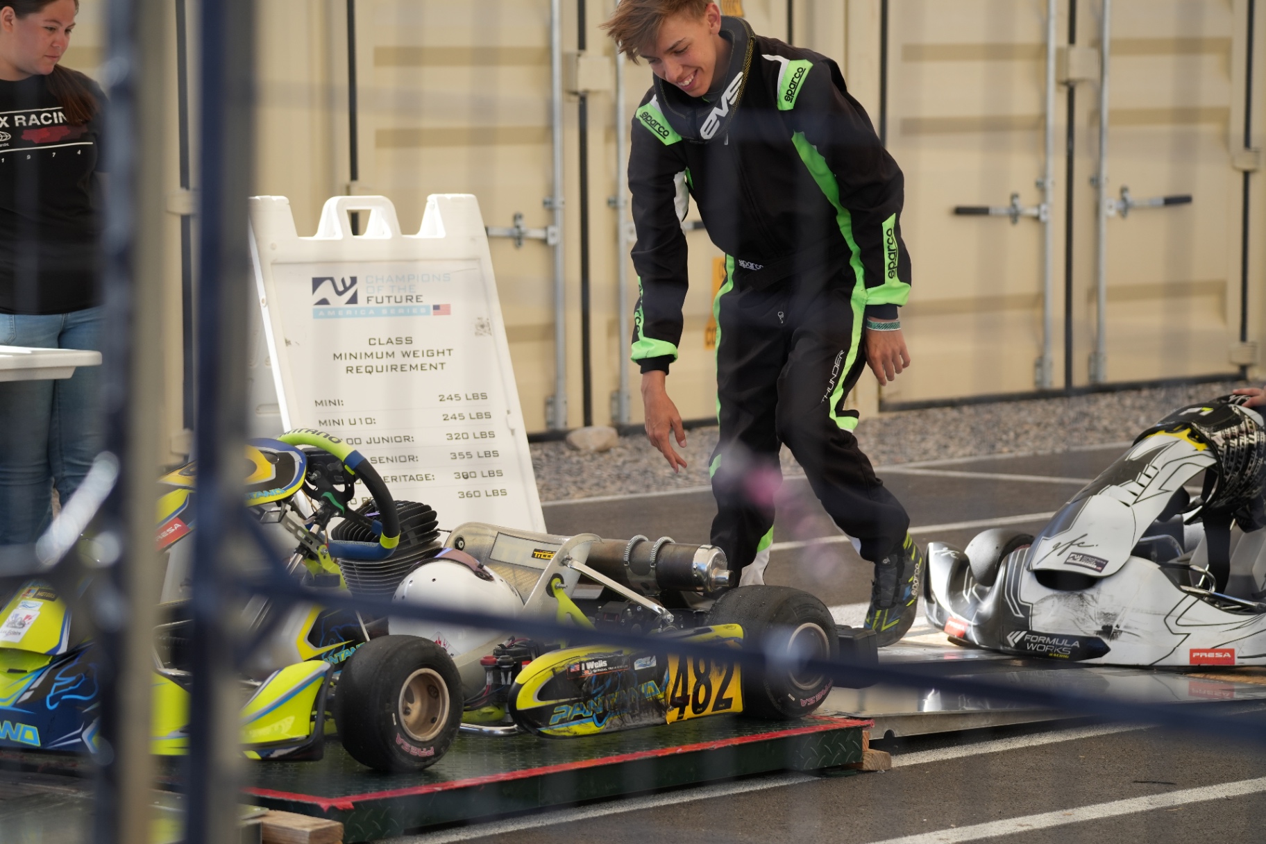 Scrutineering · Stepping off · CotF R5